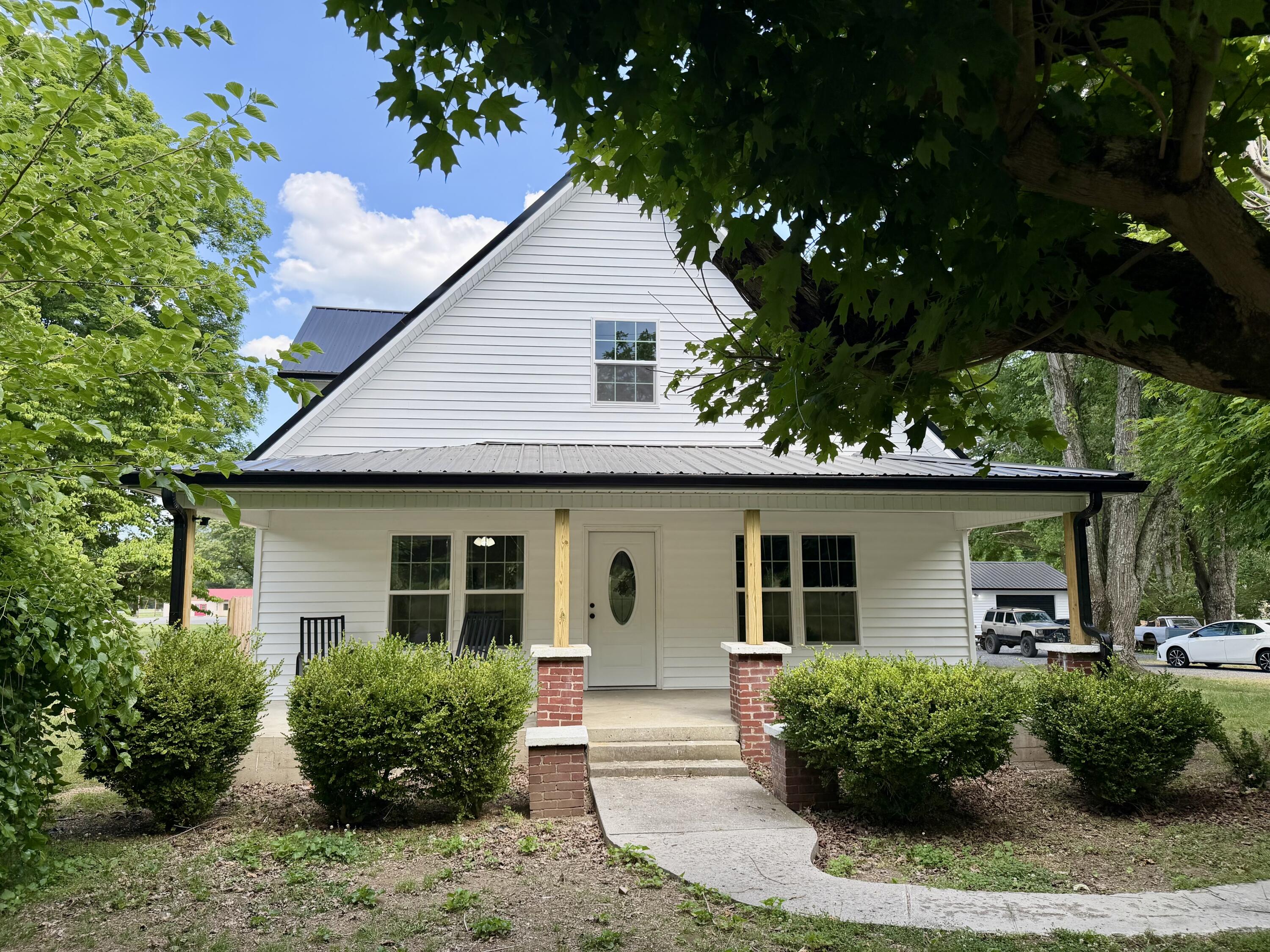 2544 W Valley Road