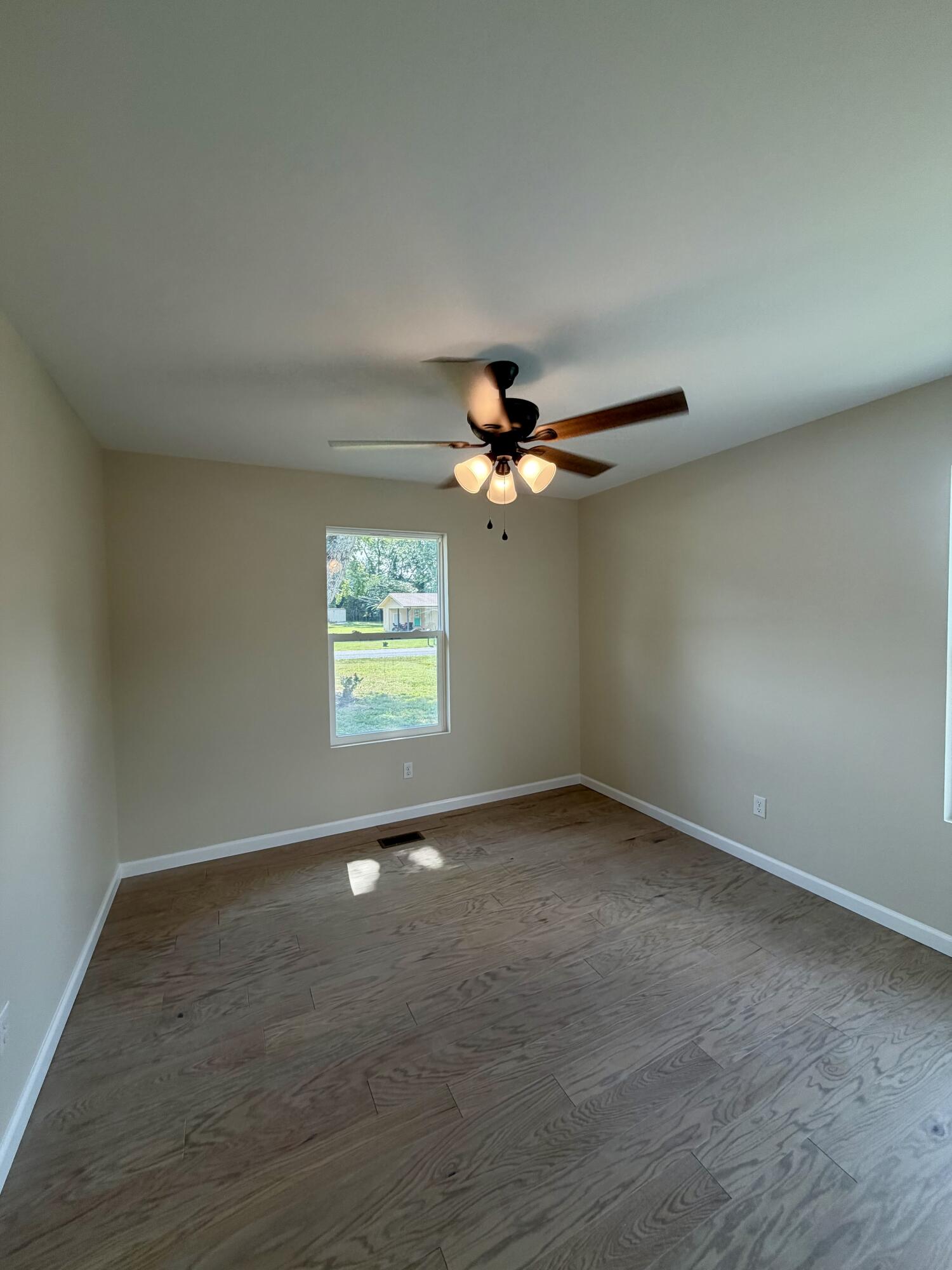 73 Hill Circle