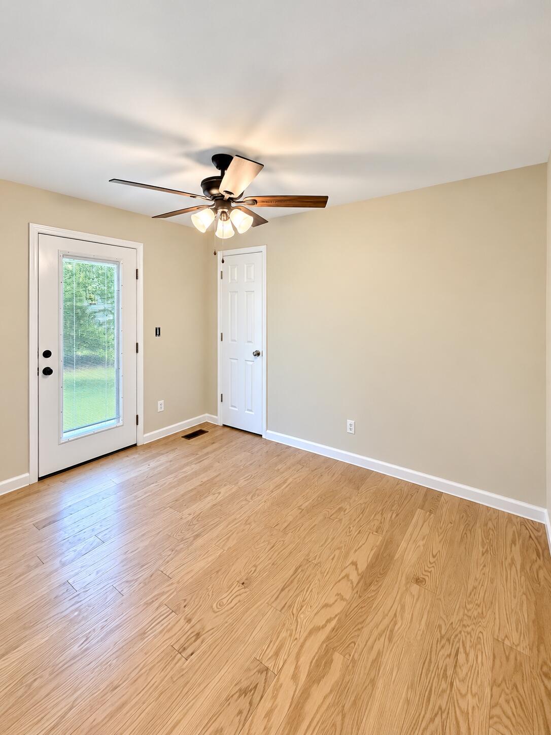 73 Hill Circle