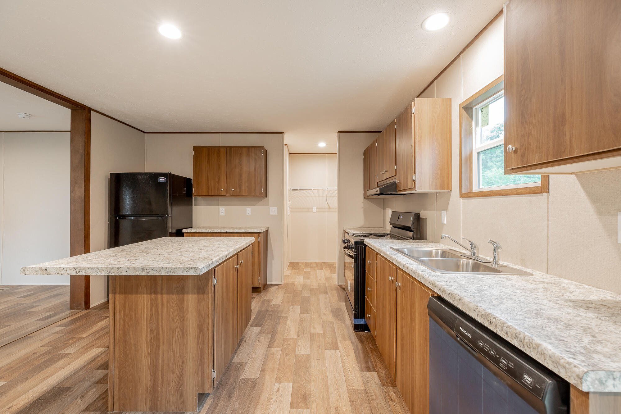 112 Smores Road, 2