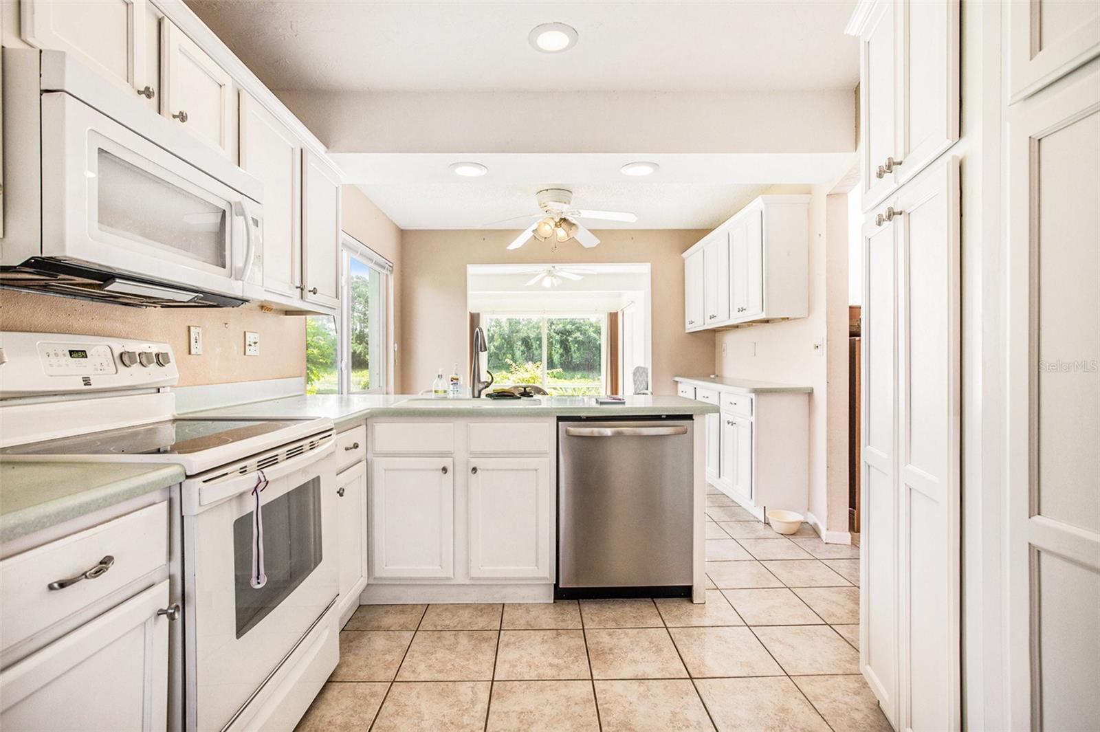 519 WEKIVA RIVER CT #83