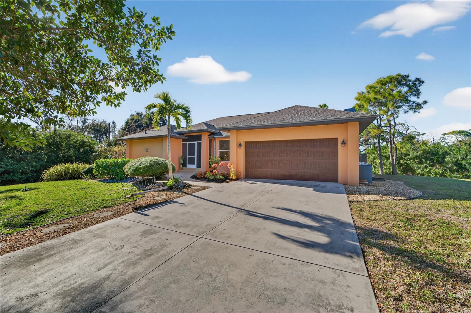 925 GULL RD