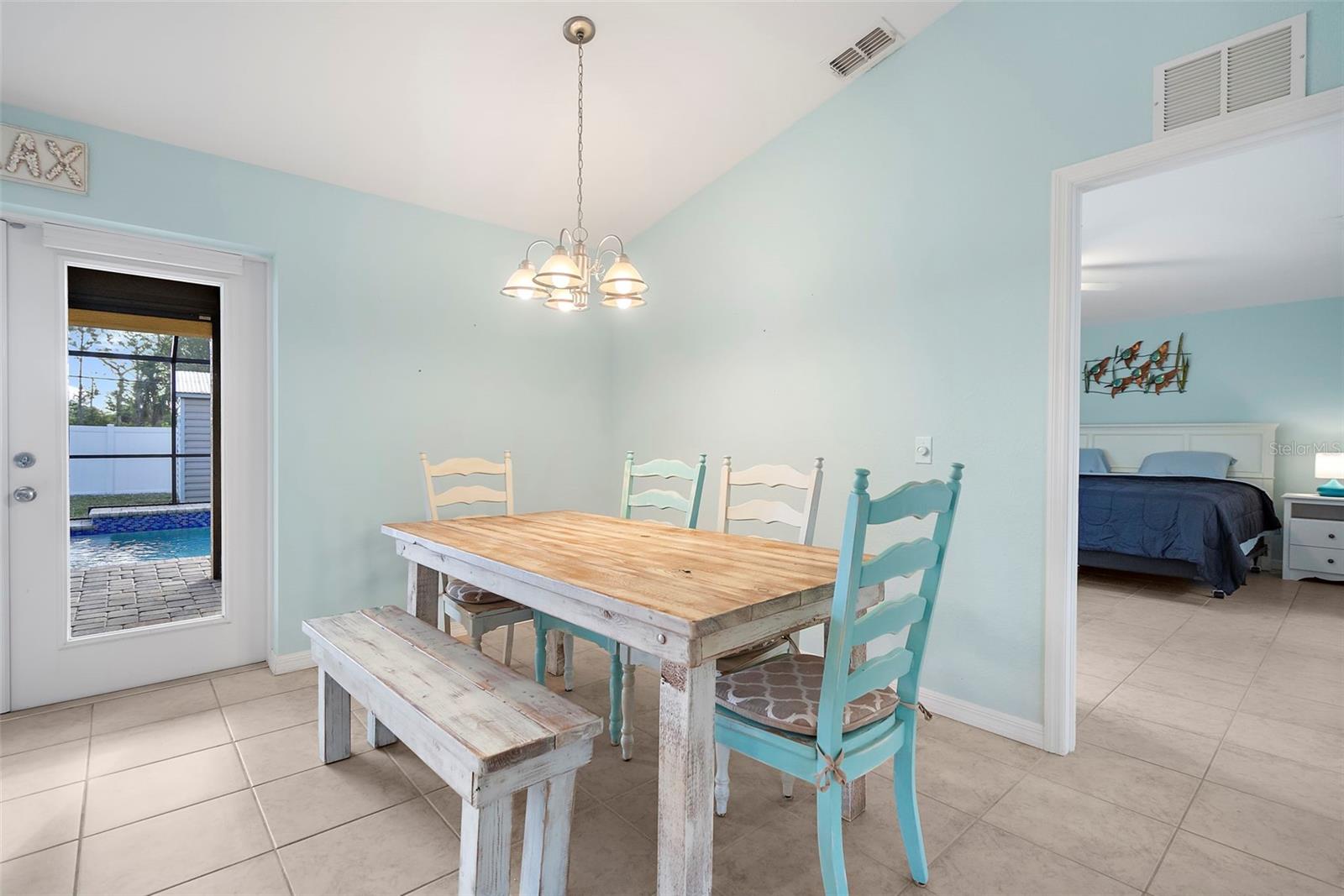 7106 PARNELL TER