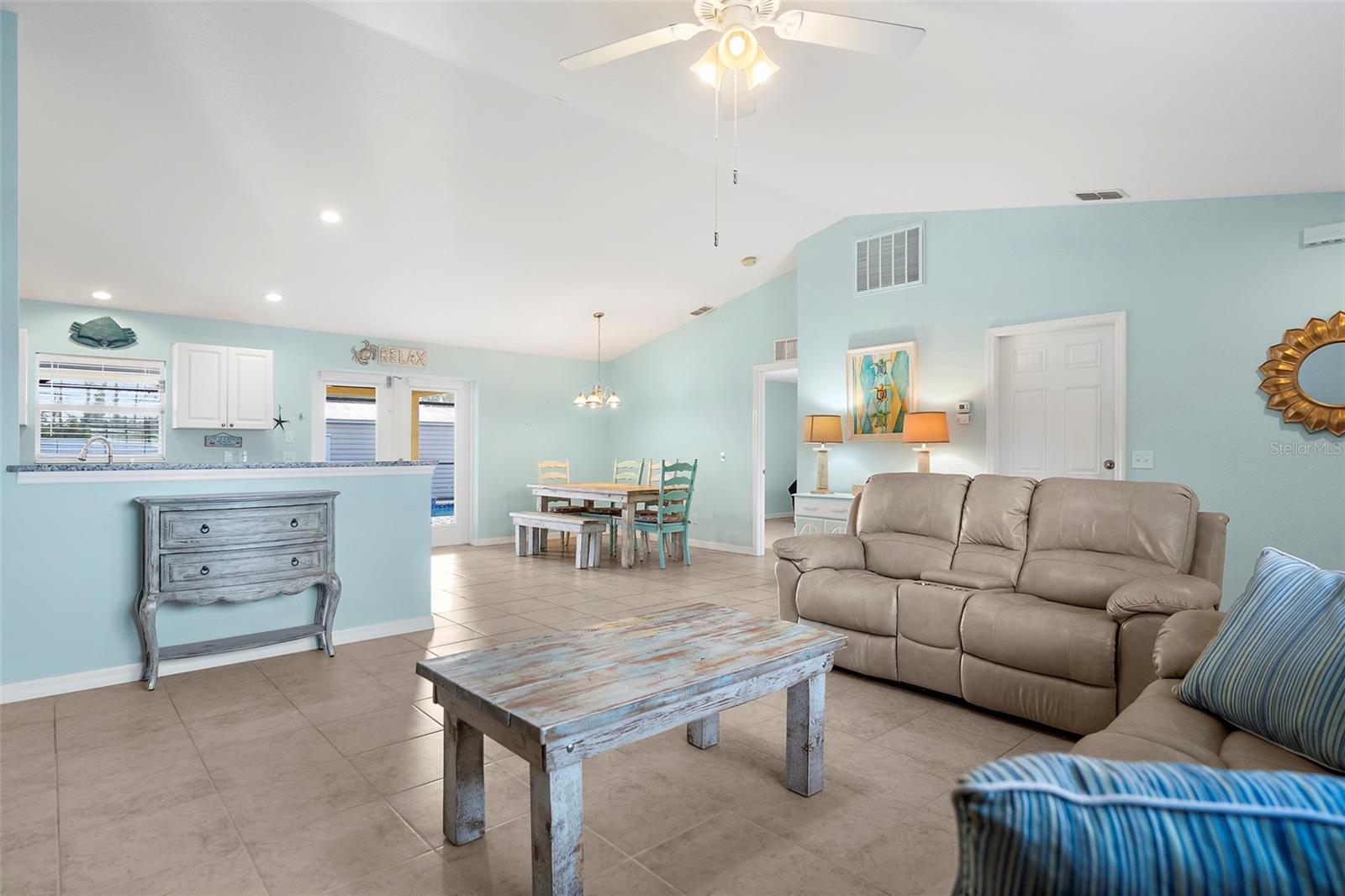 7106 PARNELL TER