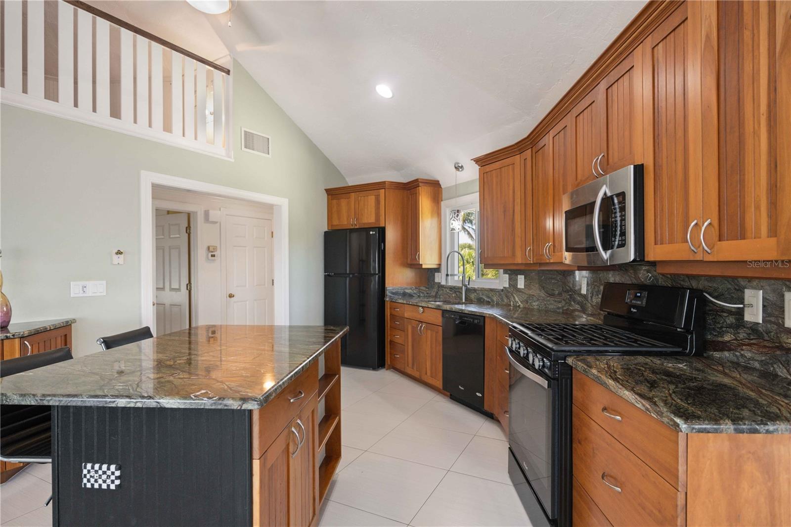 7805 MANASOTA KEY RD