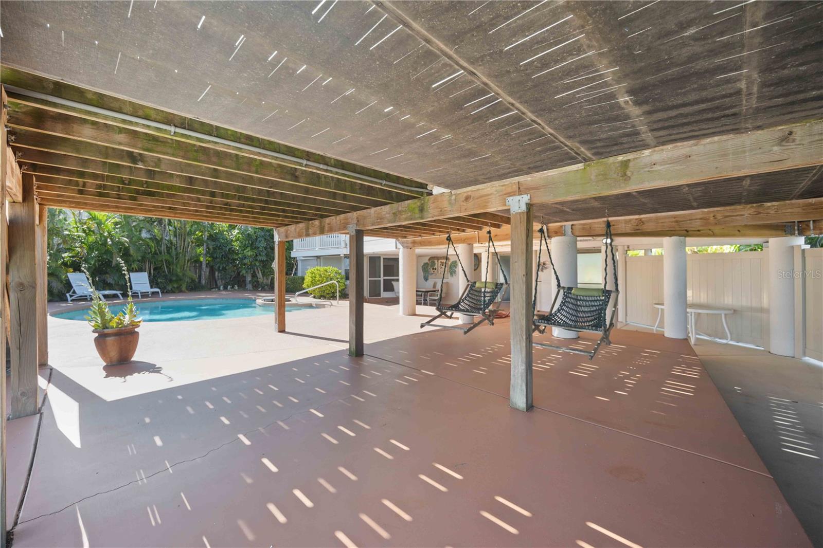 7805 MANASOTA KEY RD