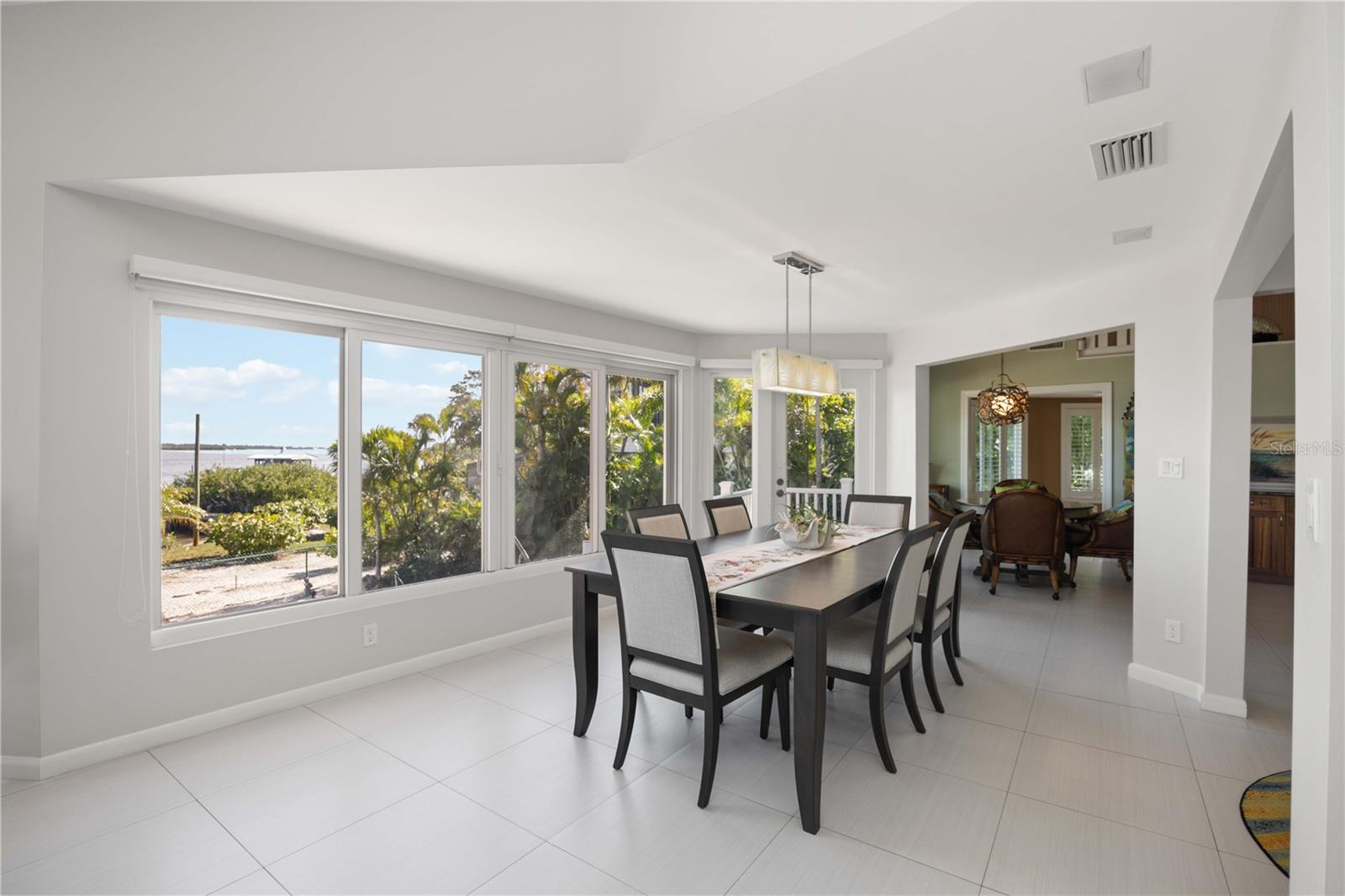 7805 MANASOTA KEY RD