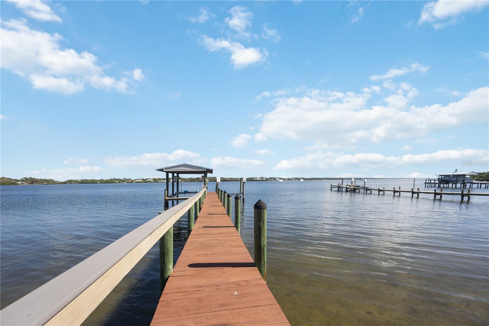 7805 MANASOTA KEY RD