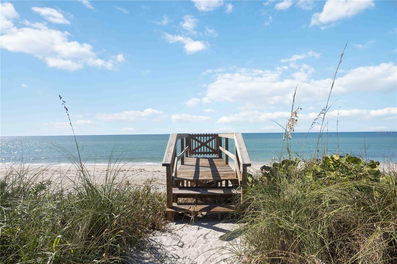 7805 MANASOTA KEY RD