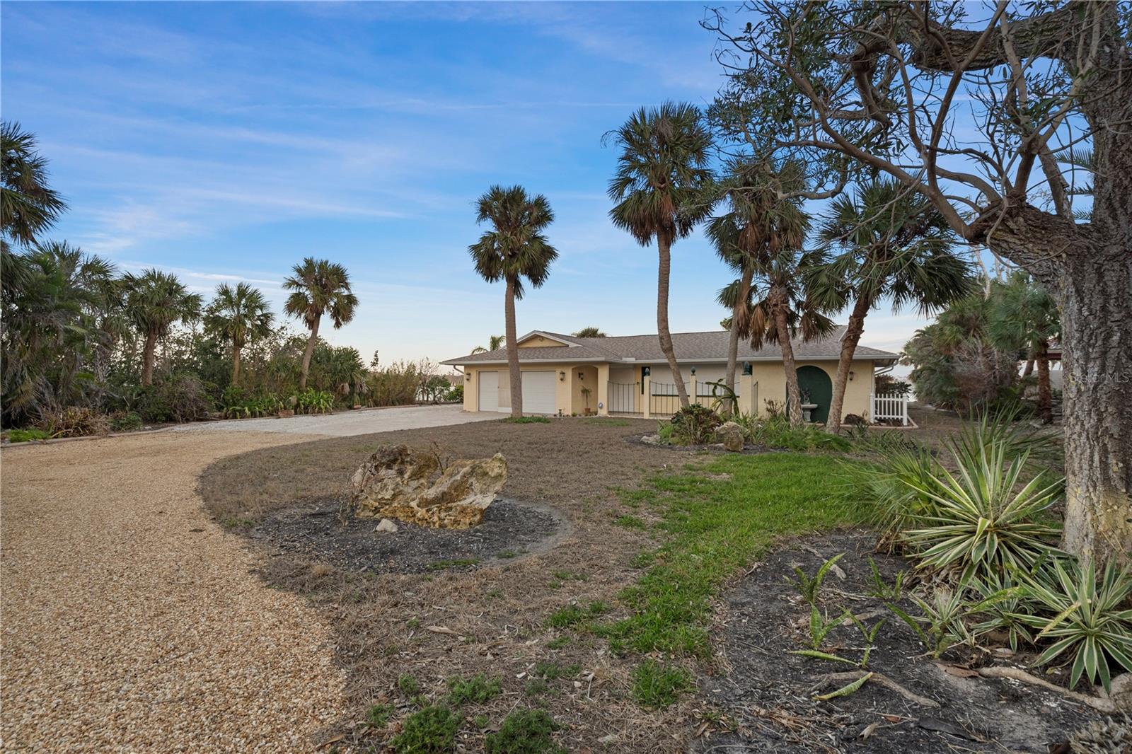 7825 MANASOTA KEY RD