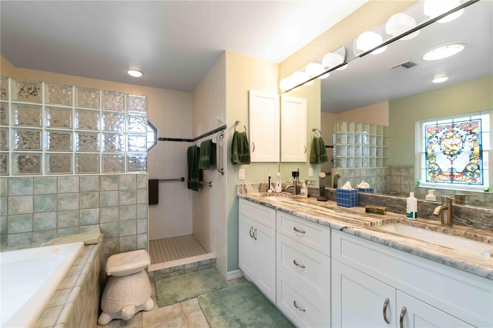 7795 MANASOTA KEY RD