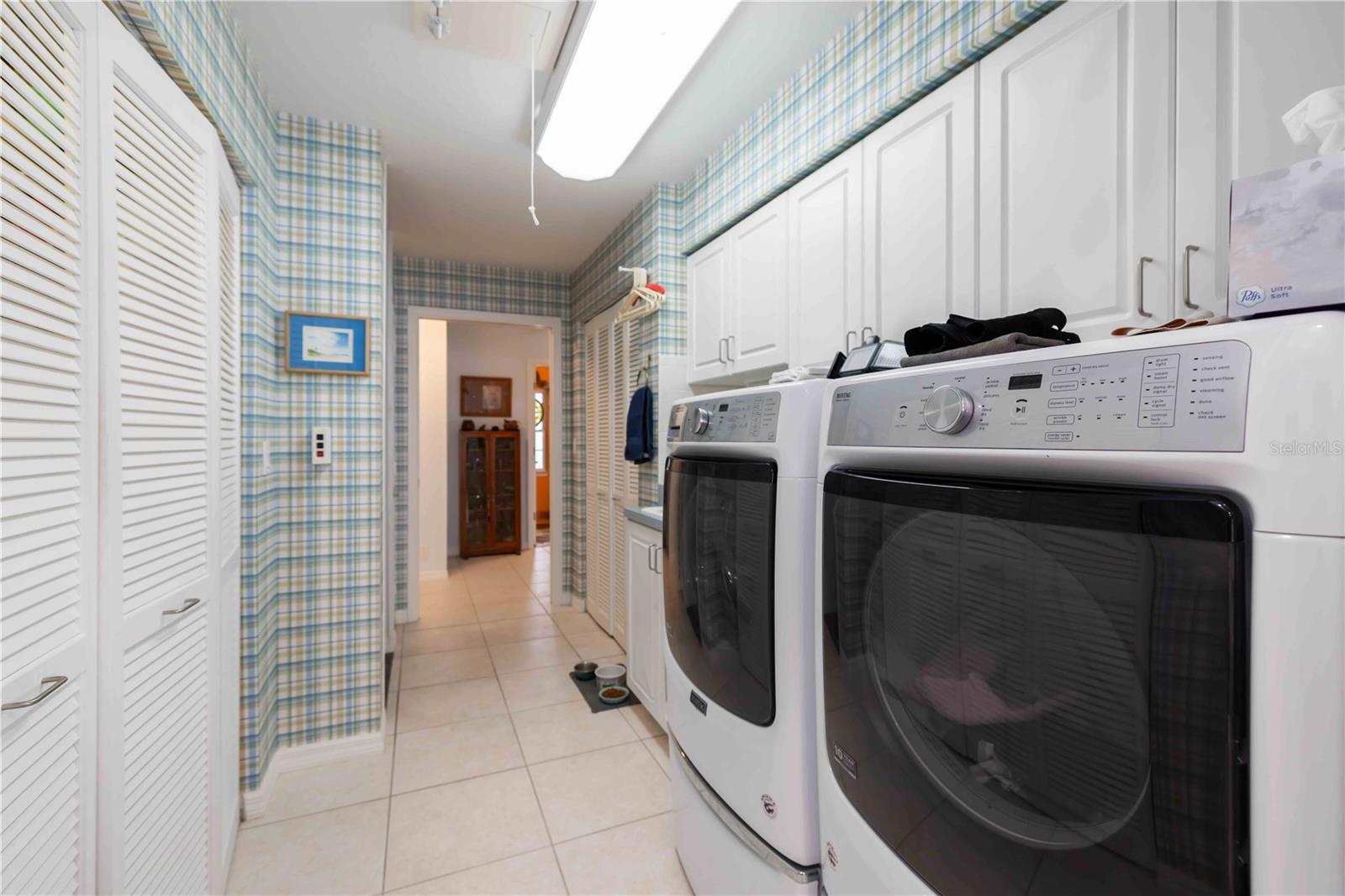 7795 MANASOTA KEY RD