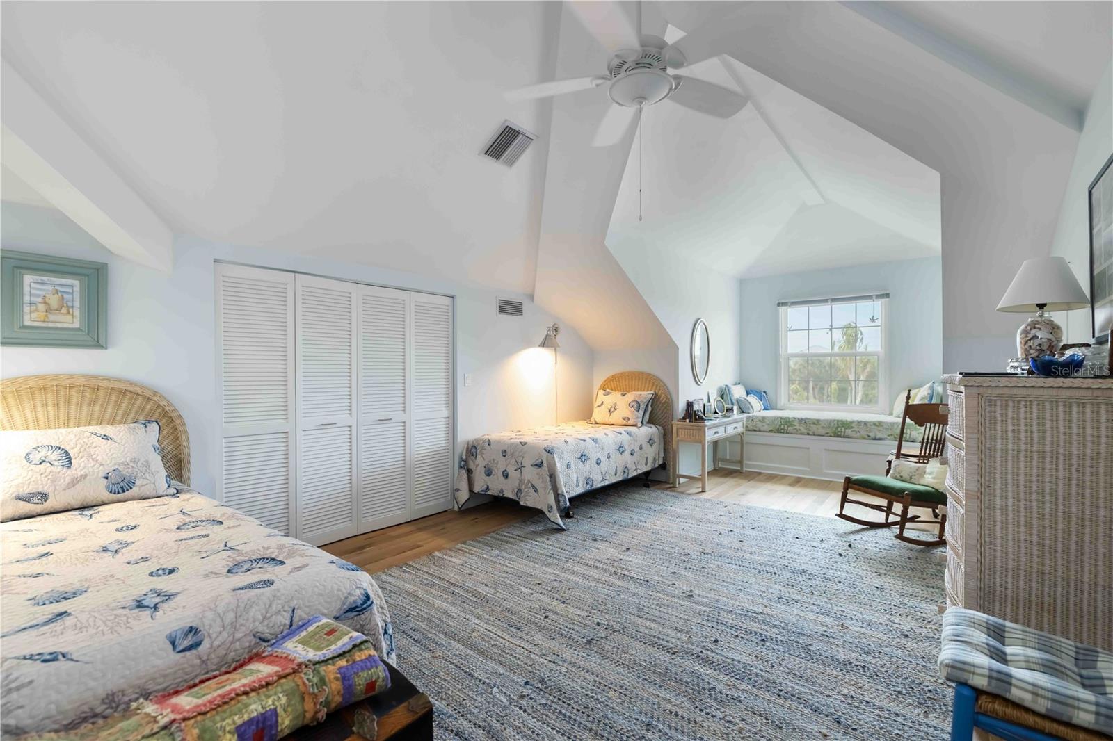 7795 MANASOTA KEY RD