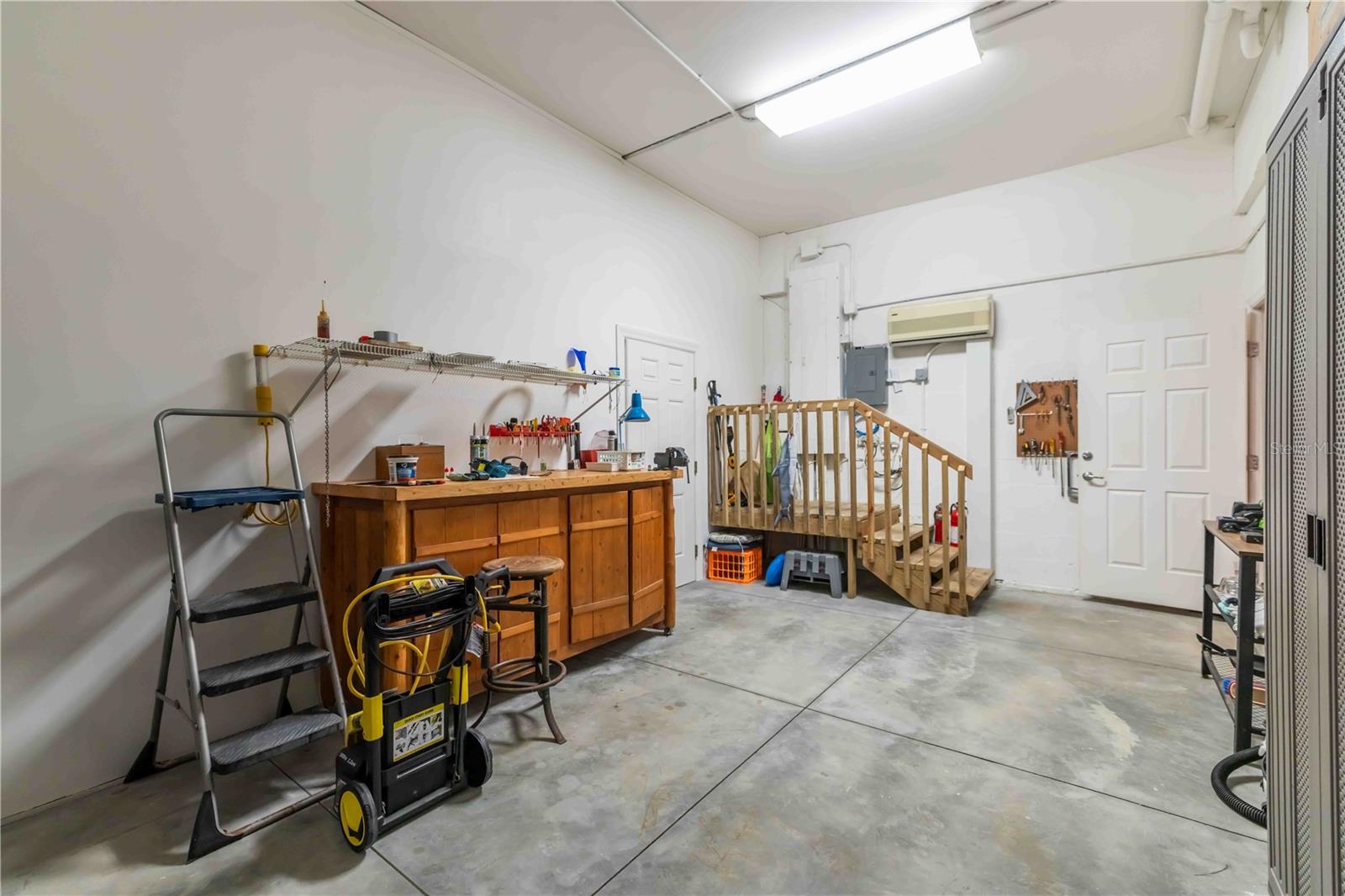 7795 MANASOTA KEY RD