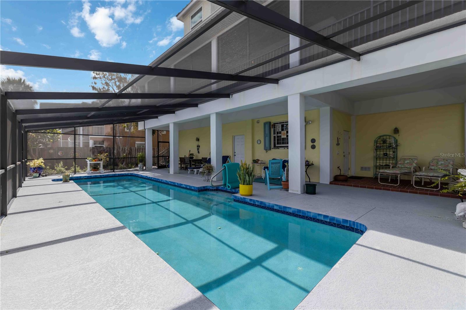 7795 MANASOTA KEY RD