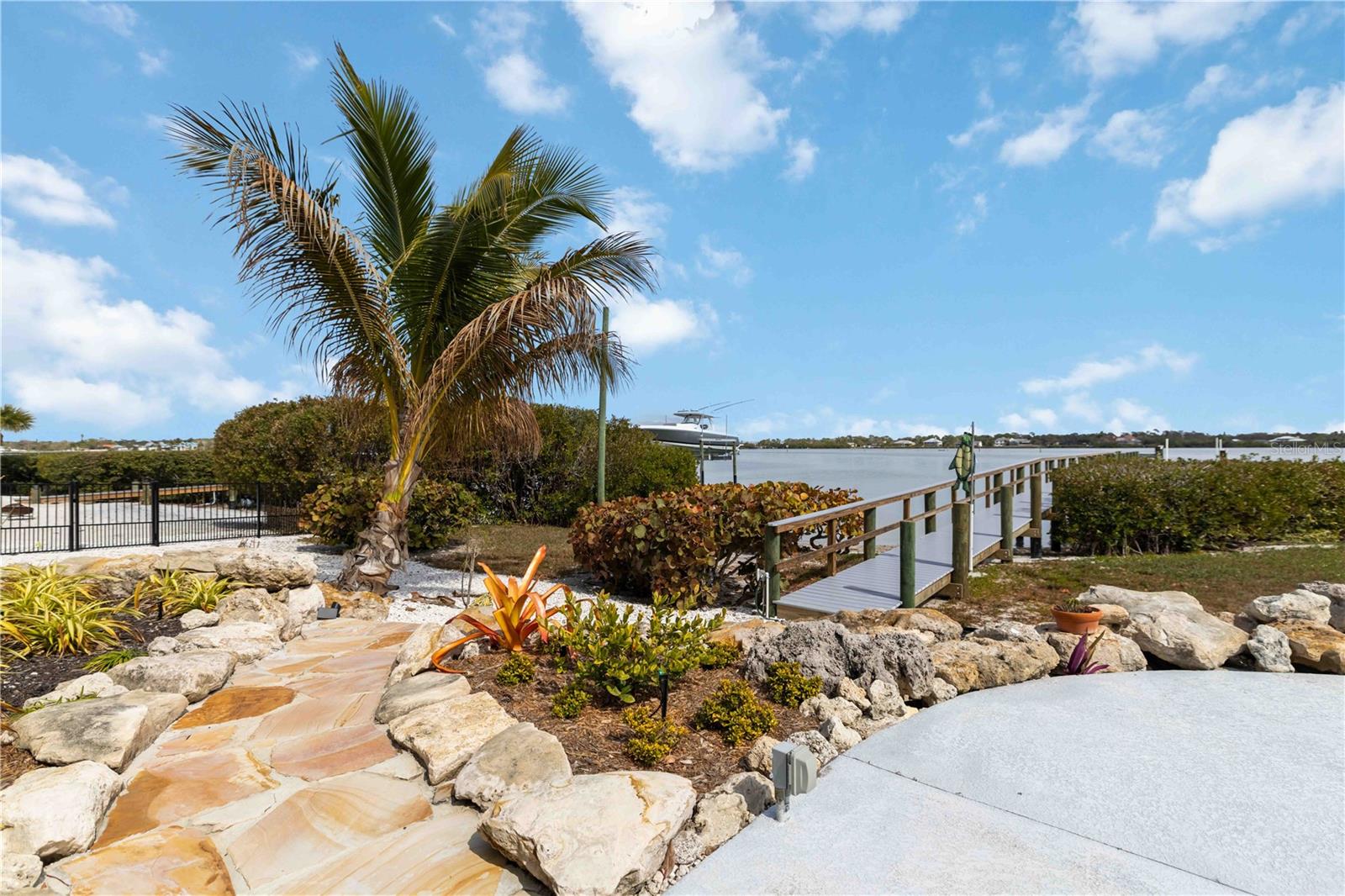 7795 MANASOTA KEY RD