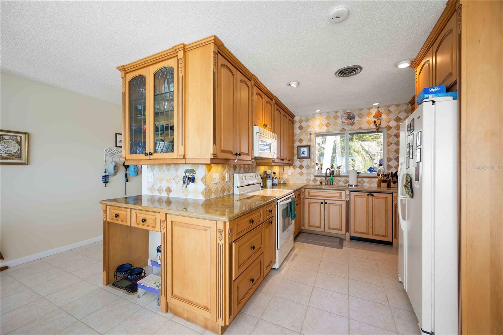 7430 MANASOTA KEY RD