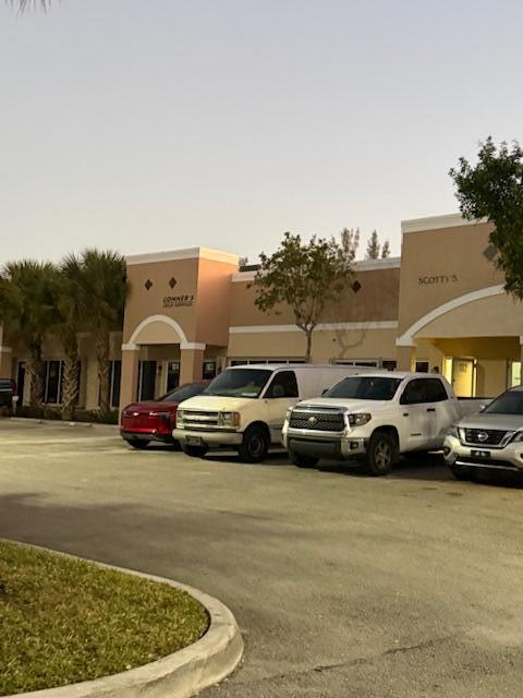 9020 Bellhurst Way 102