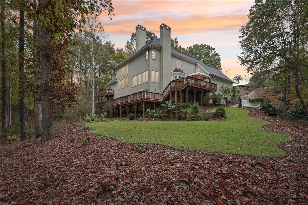 3505 Summit Trail