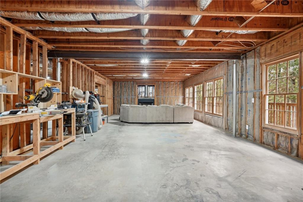 3505 Summit Trail
