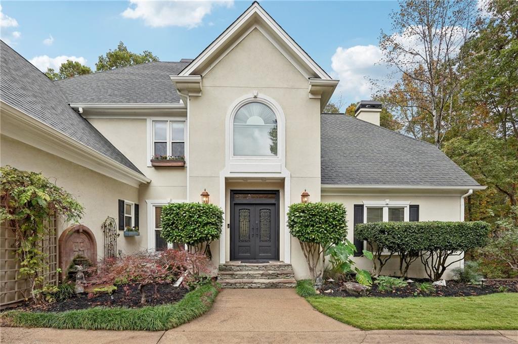 3505 Summit Trail