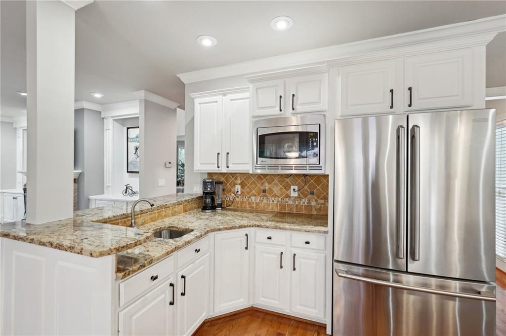3505 Summit Trail