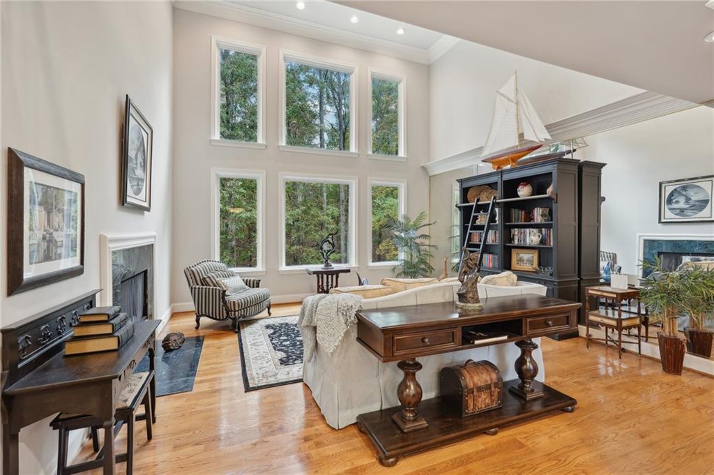 3505 Summit Trail