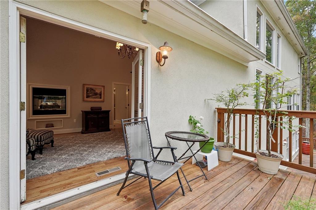 3505 Summit Trail