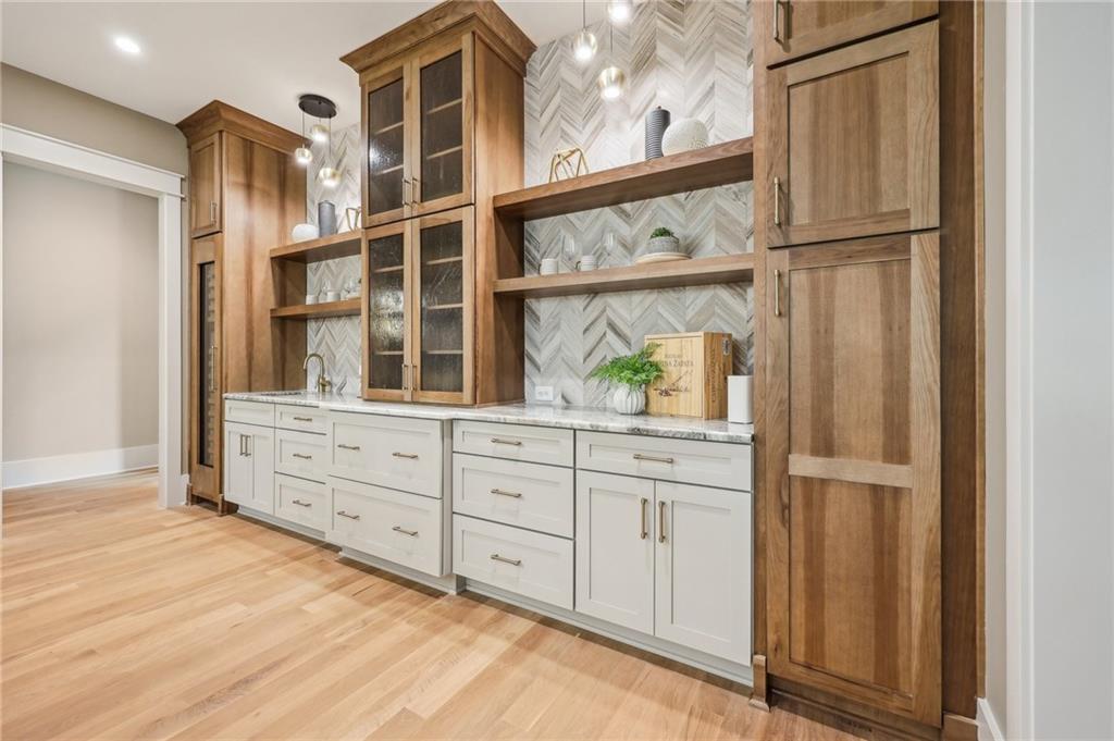 9325 Ponderosa Trail