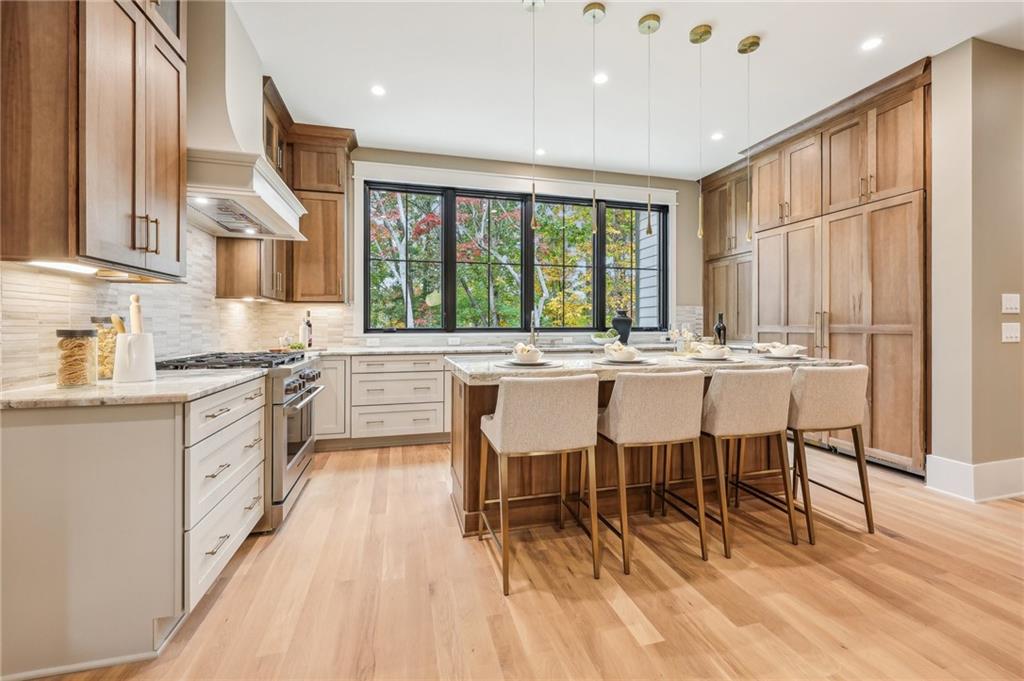 9325 Ponderosa Trail