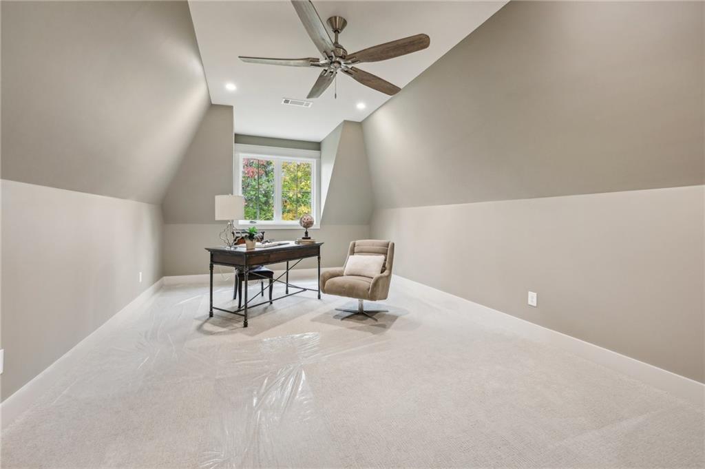 9325 Ponderosa Trail