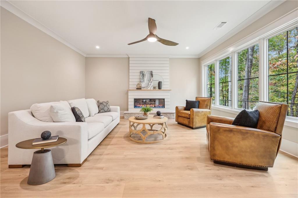 9325 Ponderosa Trail