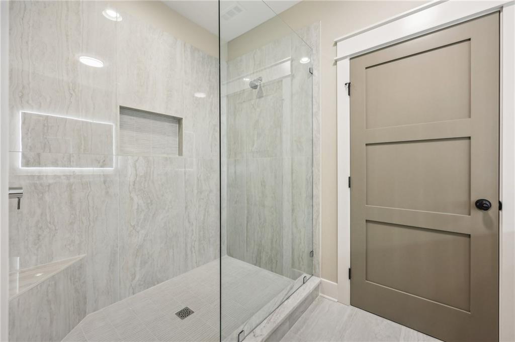 9325 Ponderosa Trail