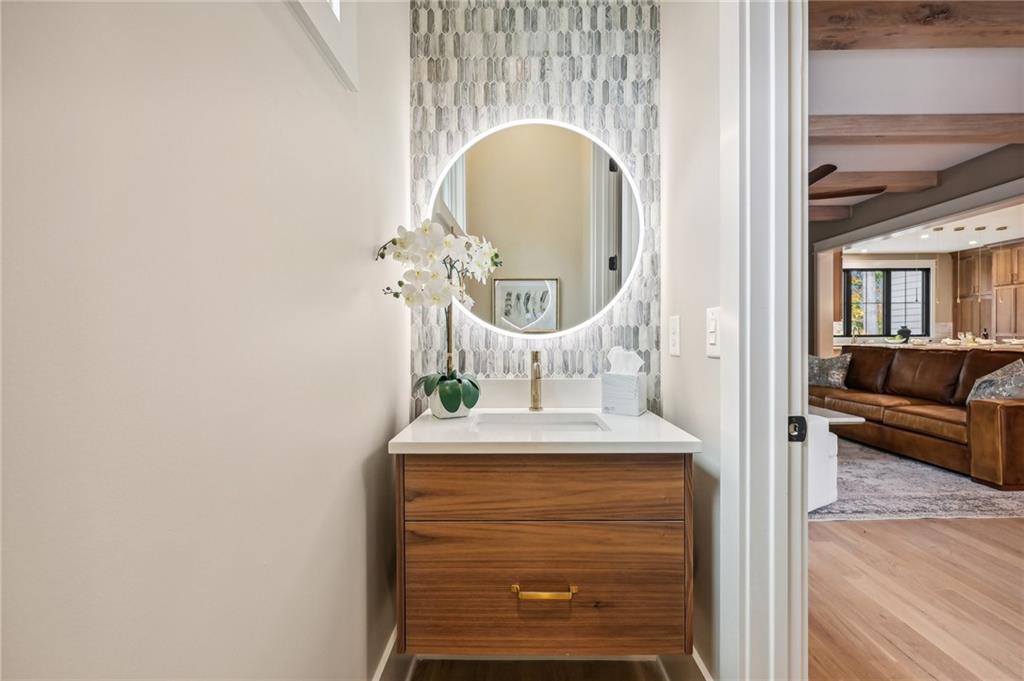 9325 Ponderosa Trail