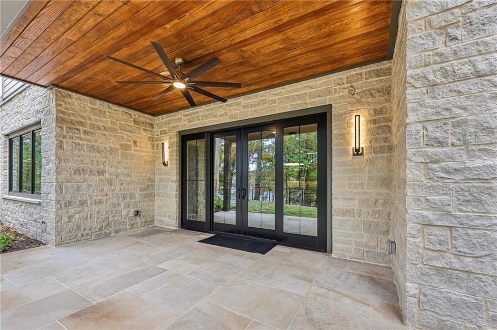 9325 Ponderosa Trail
