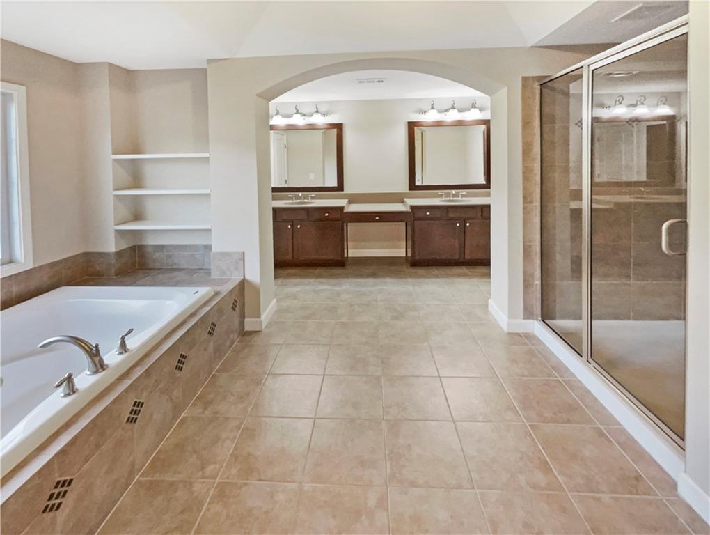 6166 Baybrook Trace