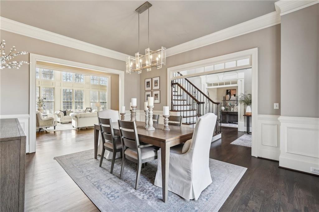 10235 Worthington Manor