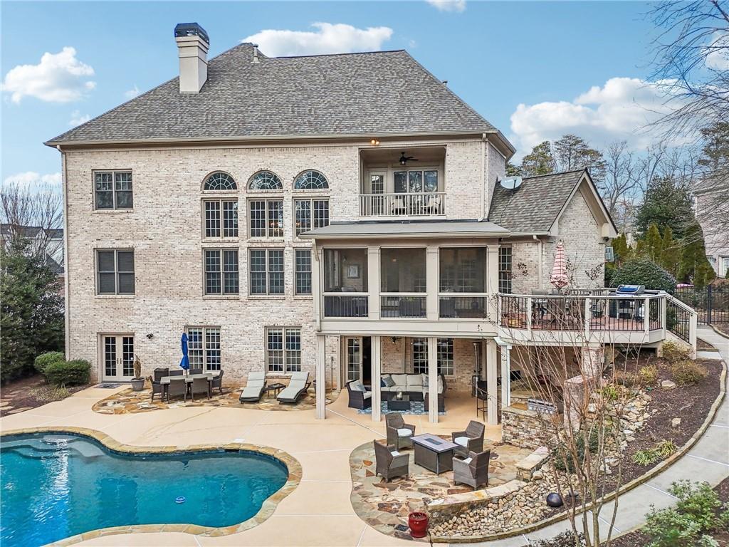 10235 Worthington Manor