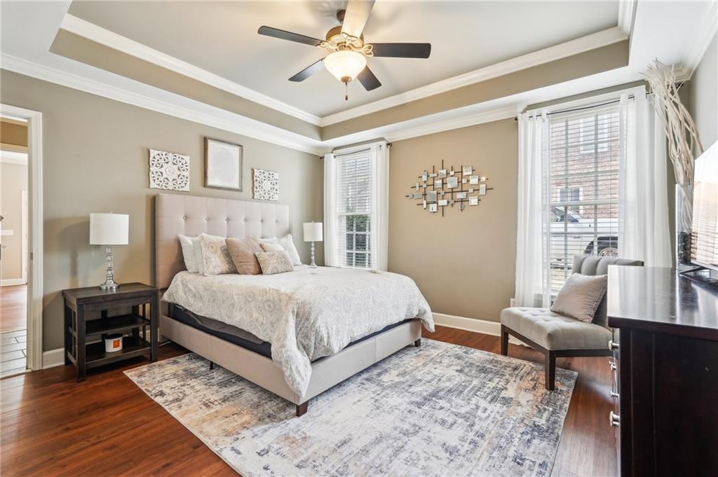 10235 Worthington Manor