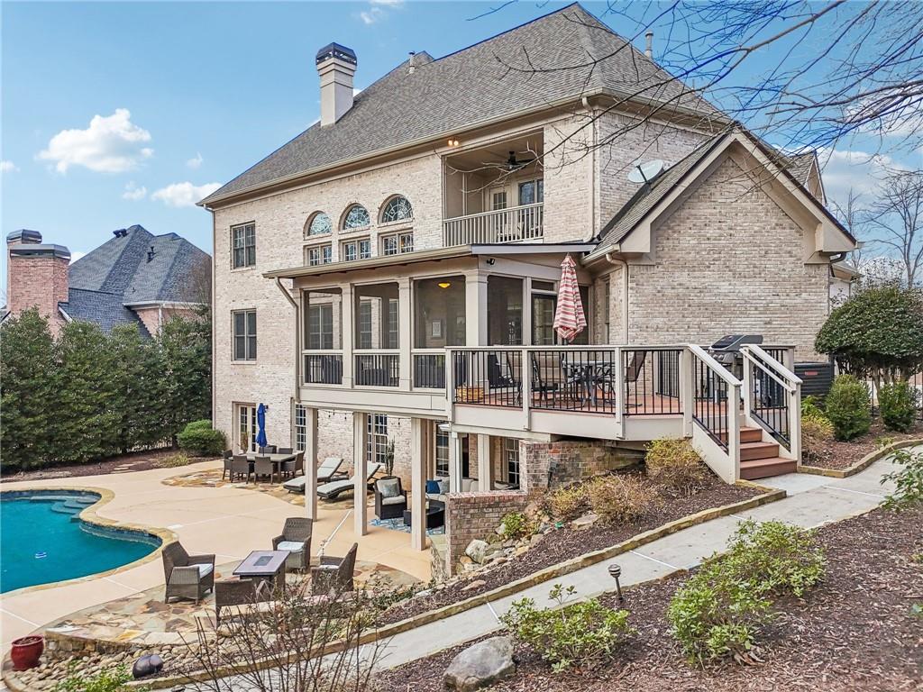 10235 Worthington Manor