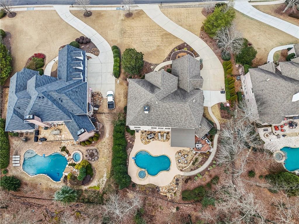 10235 Worthington Manor