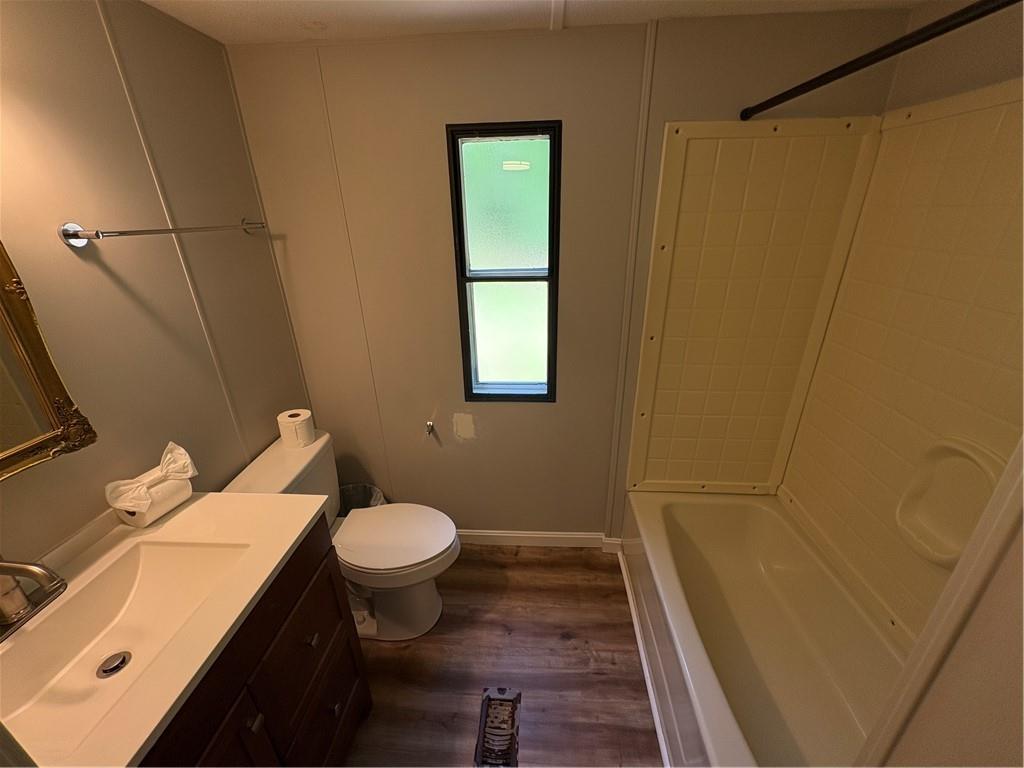 4620 Enota Court