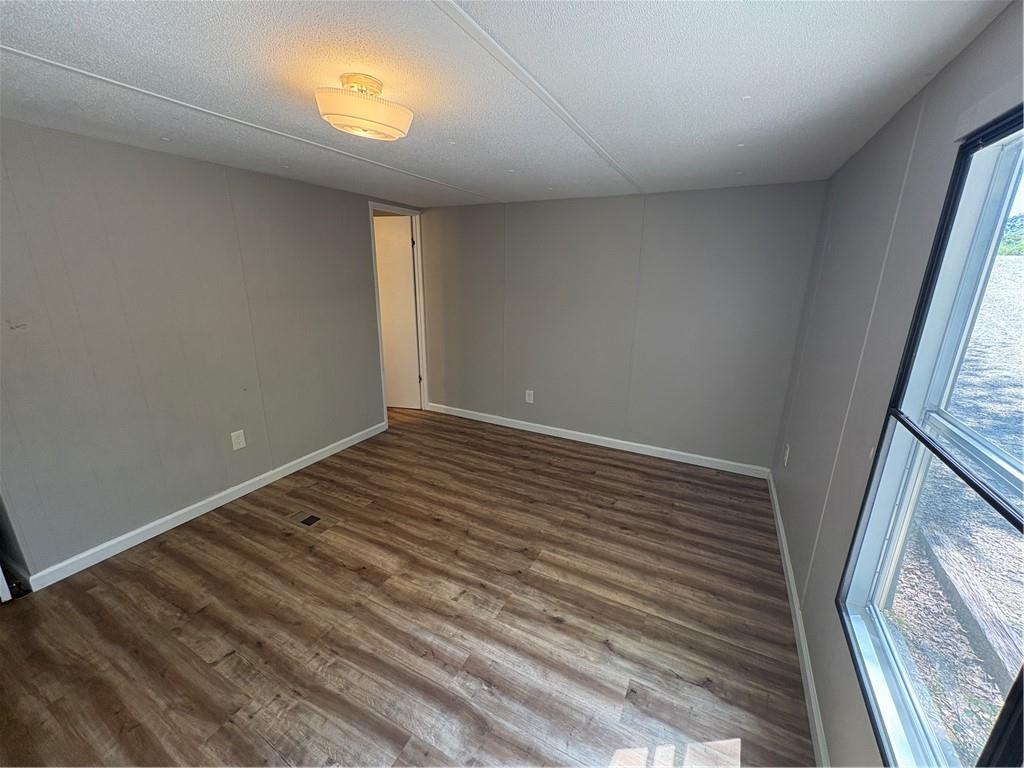 4620 Enota Court