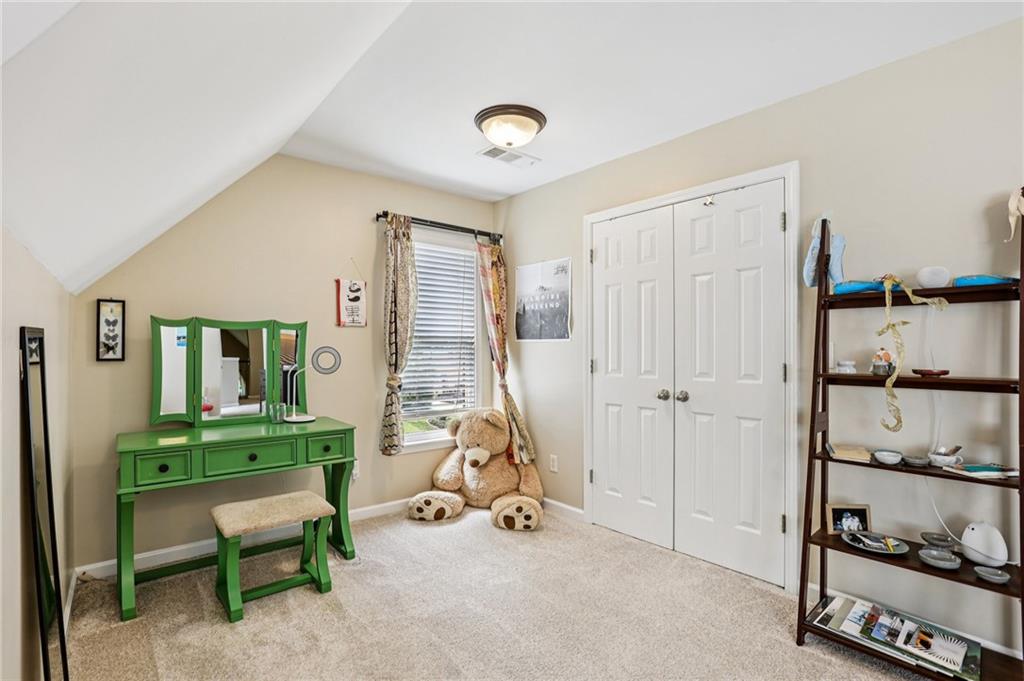 4050 Homestead Ridge Dr