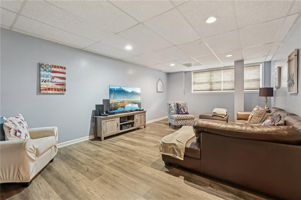 4785 Scotney Court