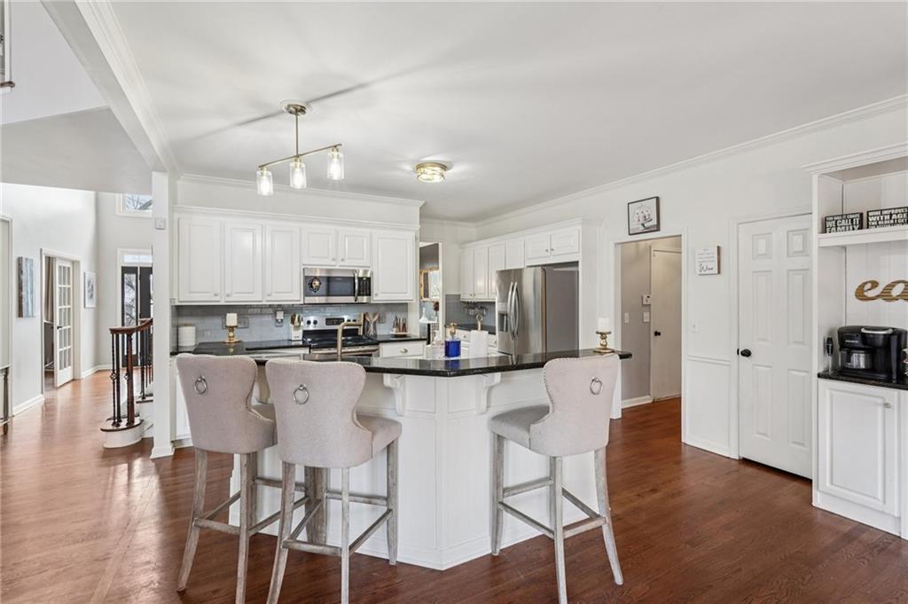 4785 Scotney Court