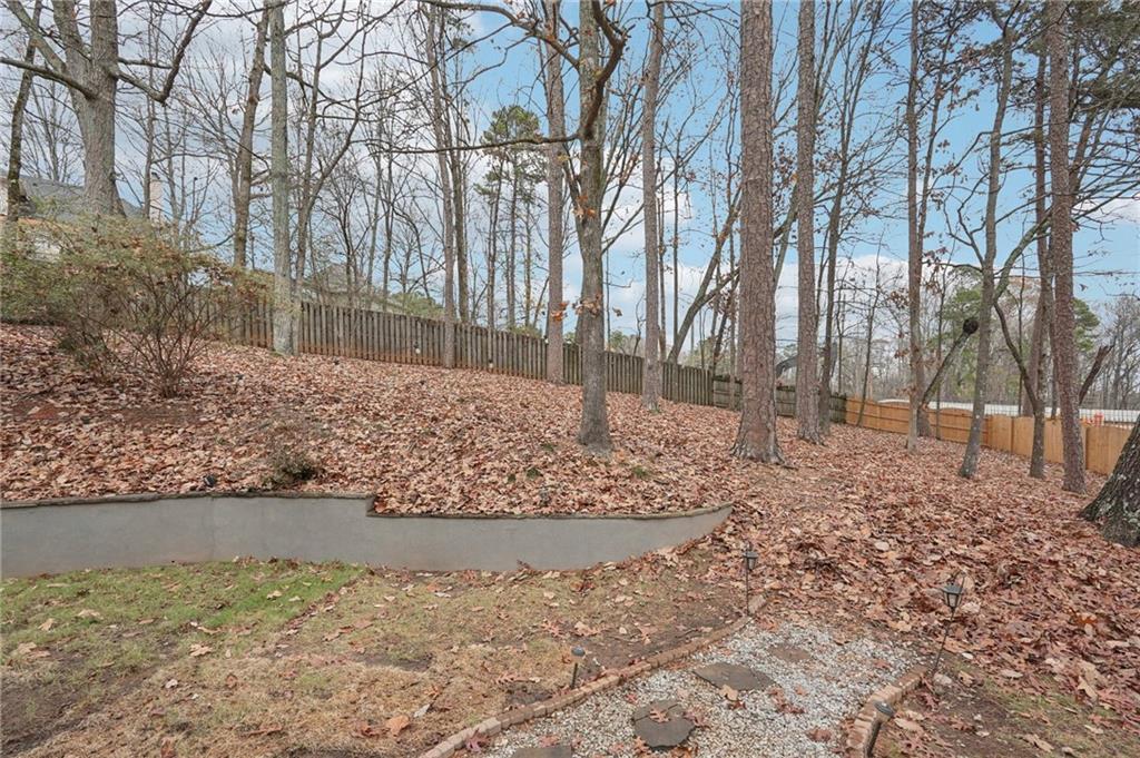 4785 Scotney Court