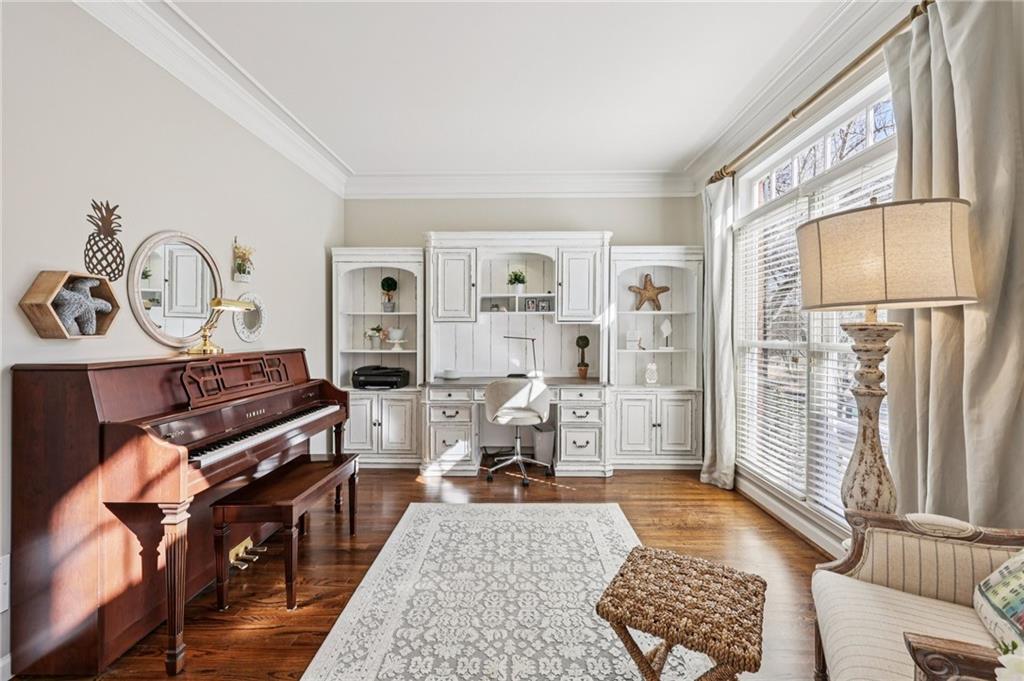 86 Grand Avenue