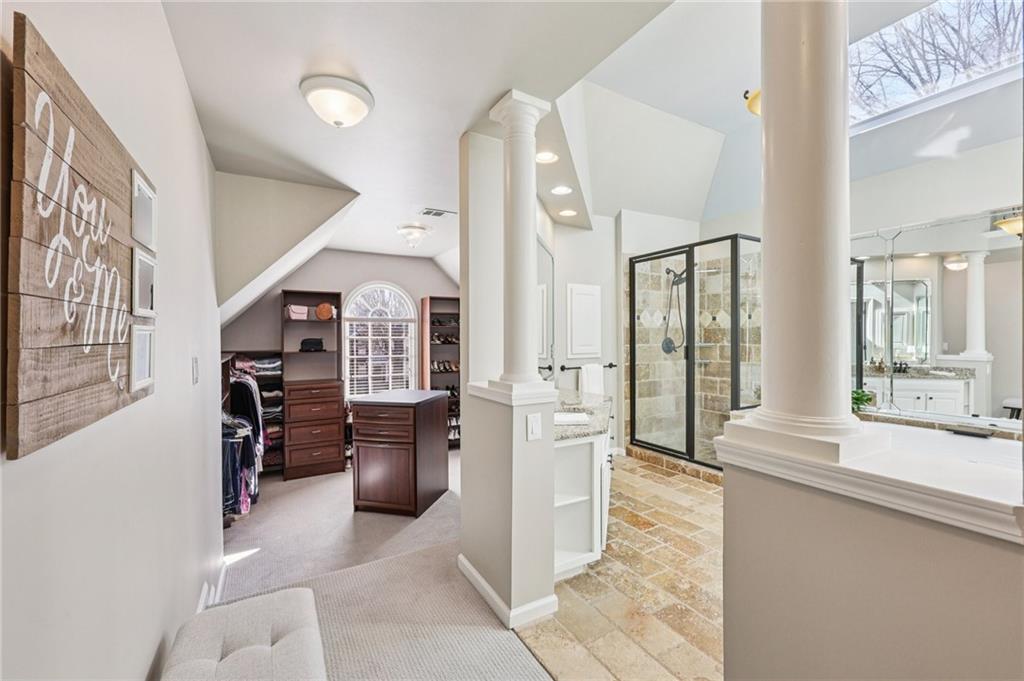 86 Grand Avenue