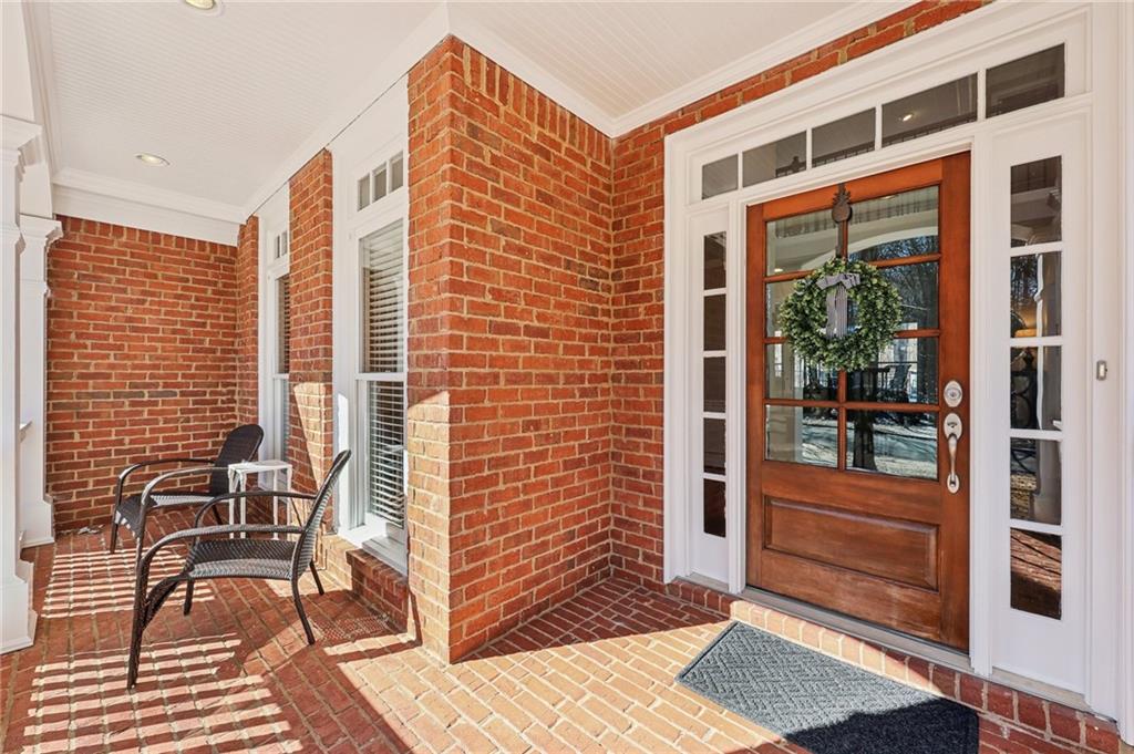 86 Grand Avenue